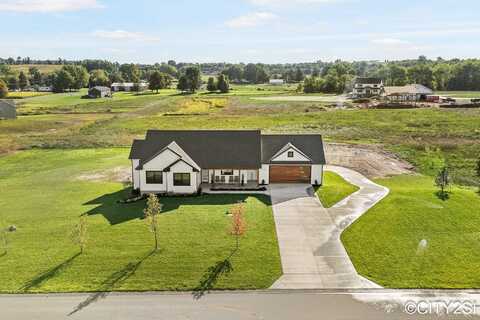 4589 Winding Creek Lane, Zeeland, MI 49464