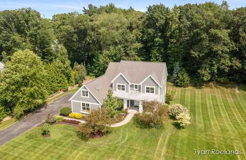 3757 Lake Birch Street NE, Grand Rapids, MI 49525