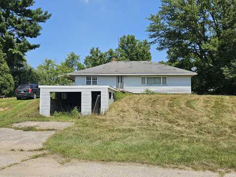 1582 Bakertown Road, Buchanan, MI 49107