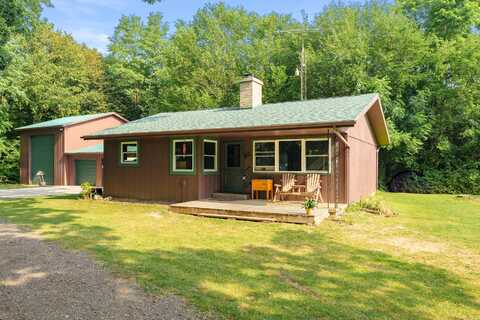 16027 E UV Avenue, Fulton, MI 49052