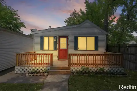 1043 Merrifield Street SE, Grand Rapids, MI 49507