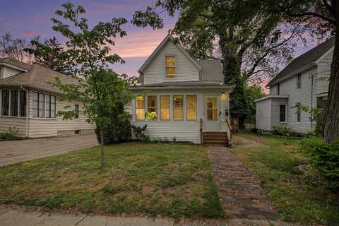 1311 Wolcott Avenue, Saint Joseph, MI 49085