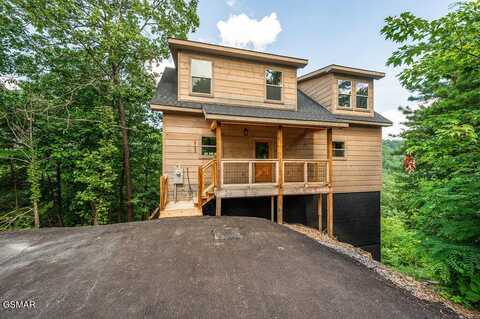 4183 Chamberlain Lane, Sevierville, TN 37862