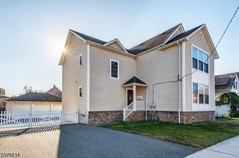 19 Sade St, Clifton, NJ 07013