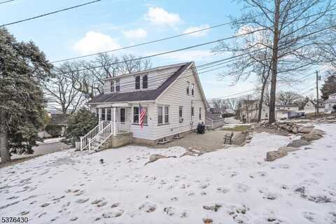 20 Summit Ave, Hawthorne, NJ 07506
