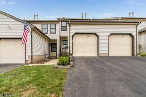 303 Larch Ct, Raritan, NJ 08822