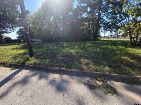 3210 Walton Rd, Tyler, TX 75701