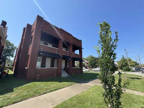 403 8th Ave, Huntington, WV 25701
