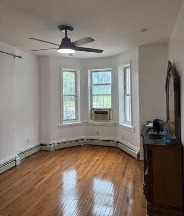 227A MANHATTAN AVE, JC, Heights, NJ 07307