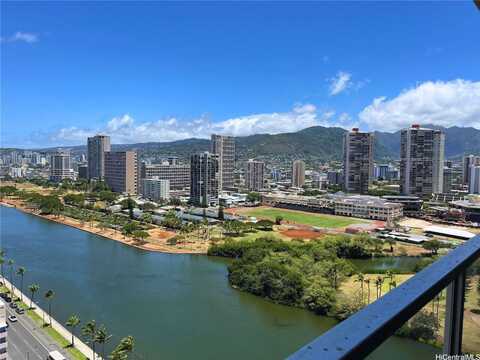 445 Seaside Avenue, Honolulu, HI 96815
