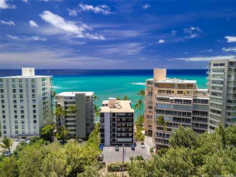 2987 Kalakaua Avenue, Honolulu, HI 96815