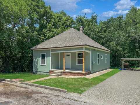 1305 Clinton Street, Lexington, MO 64067