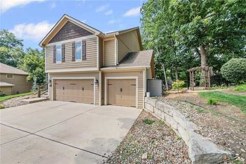 5254 N Walnut Street, Kansas City, MO 64118