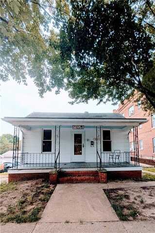 833 N 25th Street, Saint Joseph, MO 64506