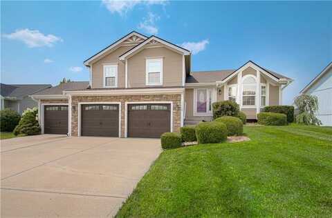11920 N Tracy Avenue, Kansas City, MO 64155
