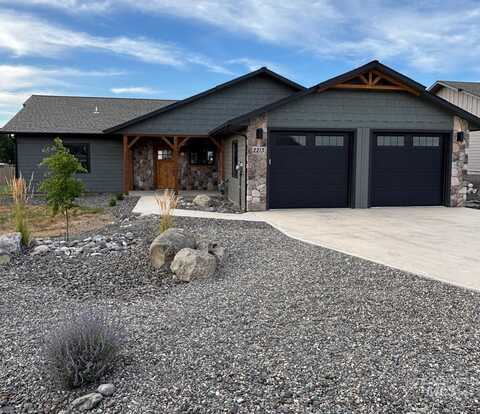 2213 Powers Drive, Lewiston, ID 83501