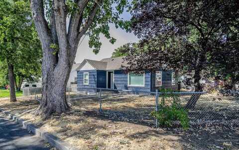227 17th Ave, Lewiston, ID 83501