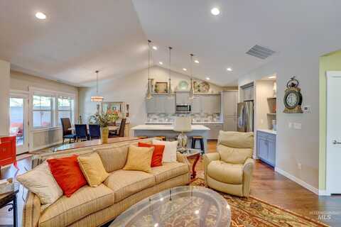 1915 S Tristram Ln, Meridian, ID 83642