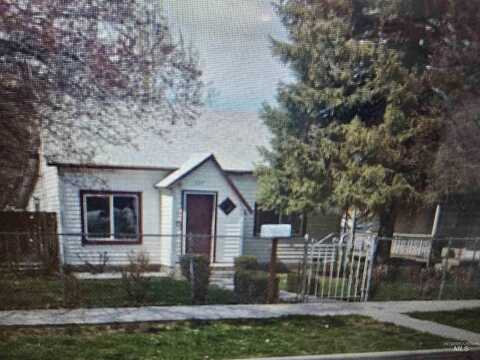 207 10th Avenue N., Nampa, ID 83687
