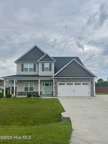 402 Kinroff Drive, Hubert, NC 28539