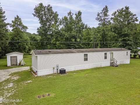 5589 Burgaw Highway, Maple Hill, NC 28454