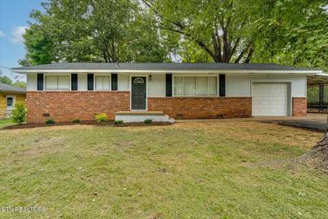 5905 Pinelawn Drive, Chattanooga, TN 37421