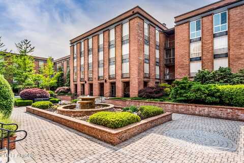 1400 Kenesaw Ave, Knoxville, TN 37919
