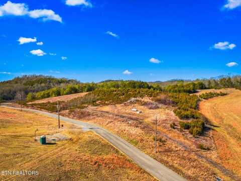 5 & 6 Lonesome pine rd Rd, Bybee, TN 37713