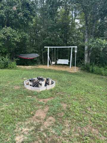 418 McQueen Lane, McKee, KY 40447