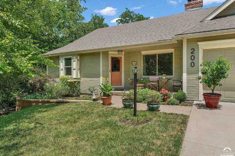 200 Arizona Street, Lawrence, KS 66049