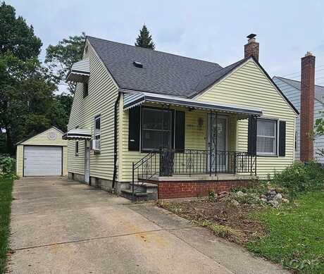 24612 Dunning, Dearborn, MI 48124