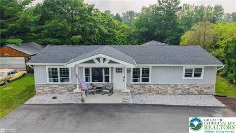 3695 Mountain View Drive, Lehigh Twp, PA 18038