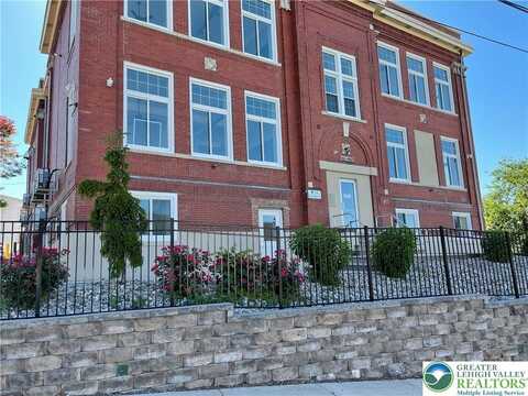 216 Penn Street unit: 10, Bath Boro, PA 18014