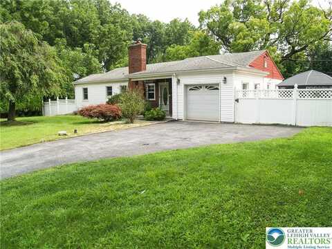 1315 N Cedar Crest Boulevard, White Hall, PA 18104