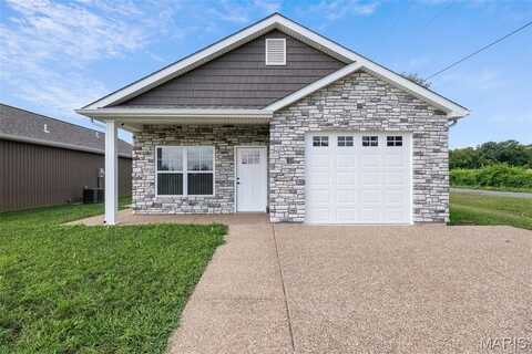 101 Meadowview Court, Elsberry, MO 63343