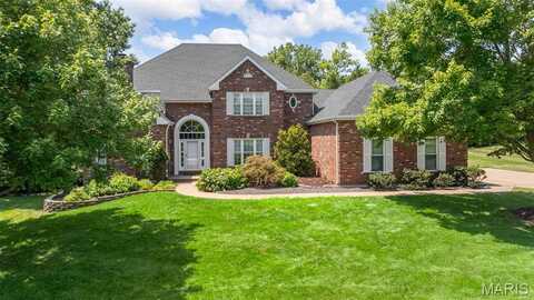 1221 Grey Fox Run, Weldon Spring, MO 63304