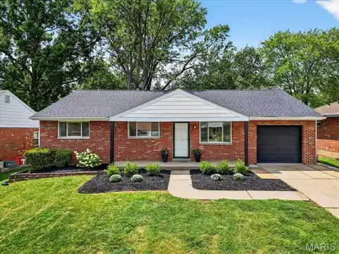 1913 Hurstgreen Drive, Overland, MO 63114