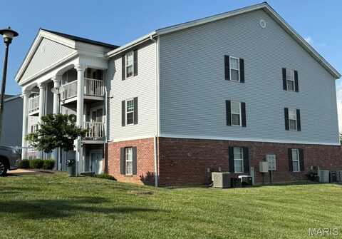 1255 Creve Coeur Crossing Lane, Creve Coeur, MO 63017