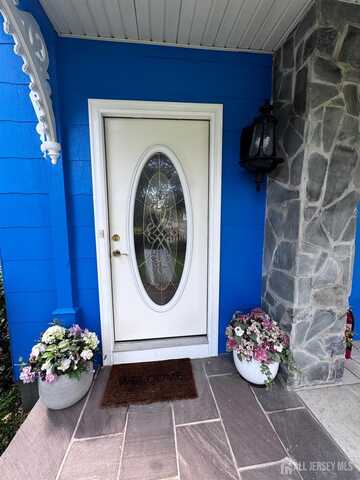 623-623 main Street, Maurice River, NJ 08327