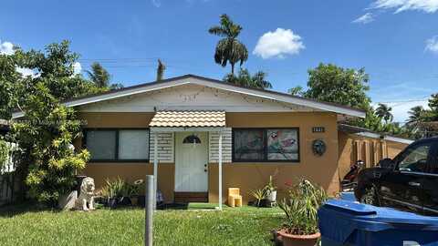 1441 NE 117th St, Miami, FL 33161