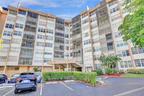 1100 Saint Charles Pl, Pembroke Pines, FL 33026