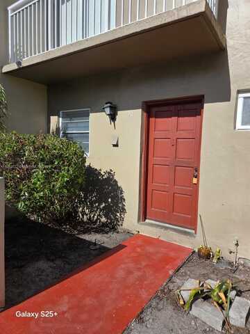 3791 NW 78th Ave, Davie, FL 33024