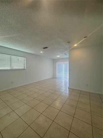 11741 SW 181st St, Miami, FL 33177