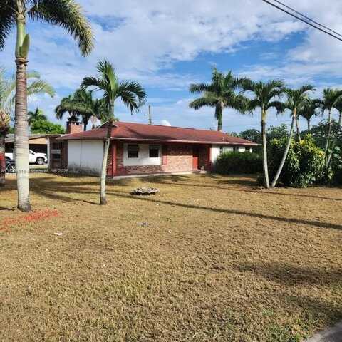 3250 Bacom Point Rd, Pahokee, FL 33476