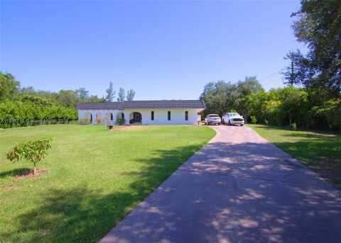 15200 SW 268th St, Homestead, FL 33032