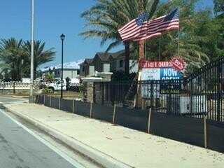 5906 NW 56th Pl, Tamarac, FL 33319