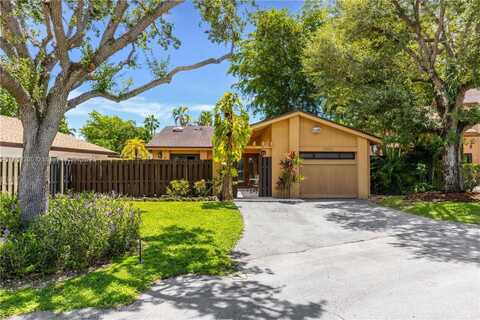 10915 SW 134th Ct, Miami, FL 33186