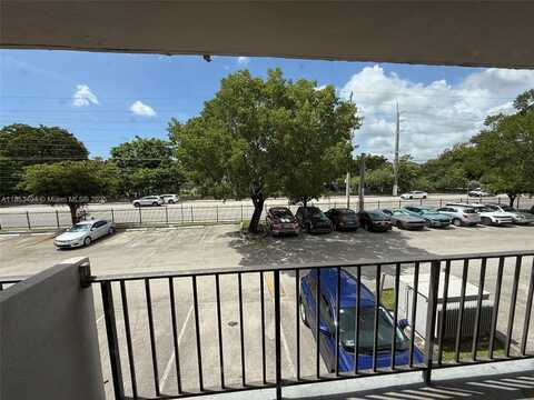 5501 NW 7th St, Miami, FL 33126