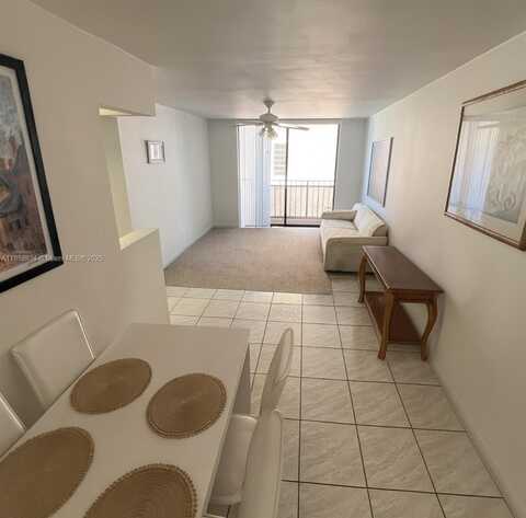 9686 Fontainebleau Blvd, Miami, FL 33172
