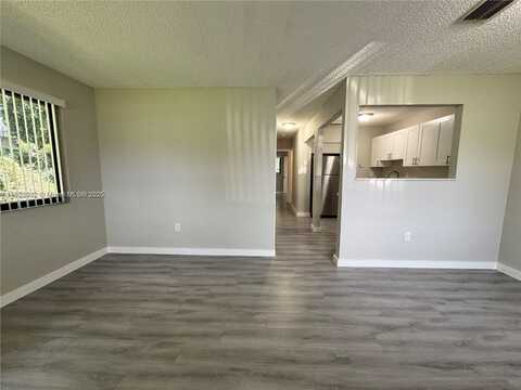 2237 Taylor St, Hollywood, FL 33020